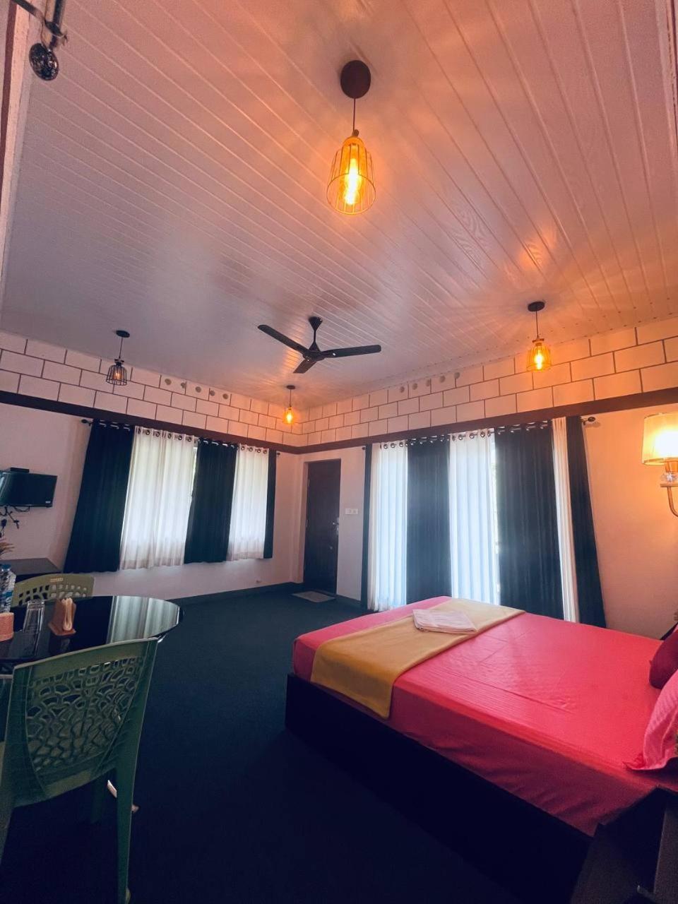 Linn View Home Stay Munnar Quarto foto