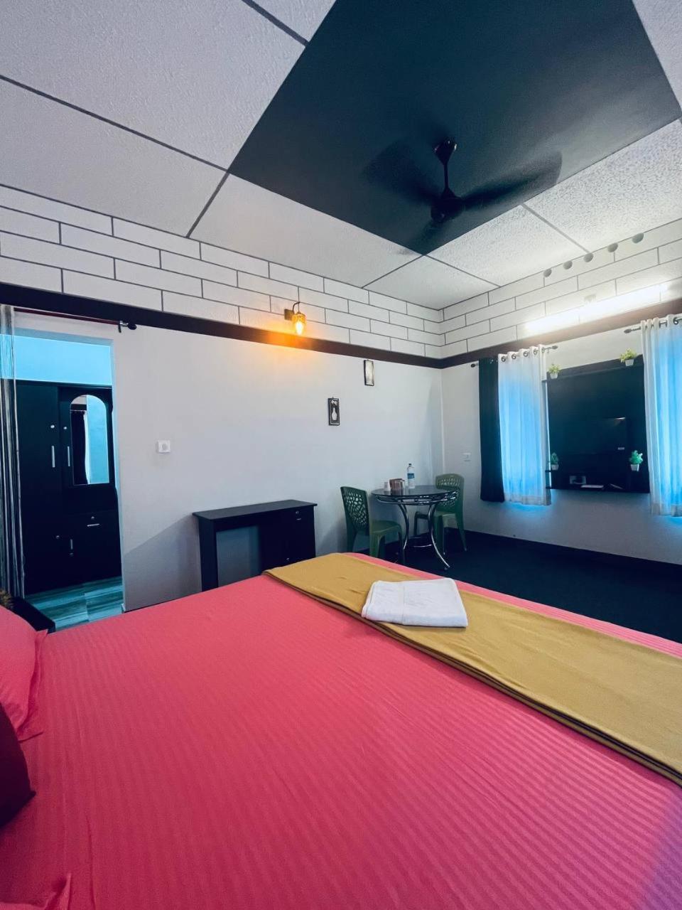 Linn View Home Stay Munnar Quarto foto